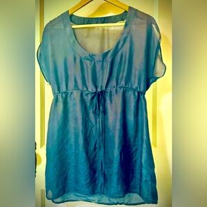 Original VELVET Brnd 100% silk nvy blue cap sleeve empire-cut sheer tunic blouse